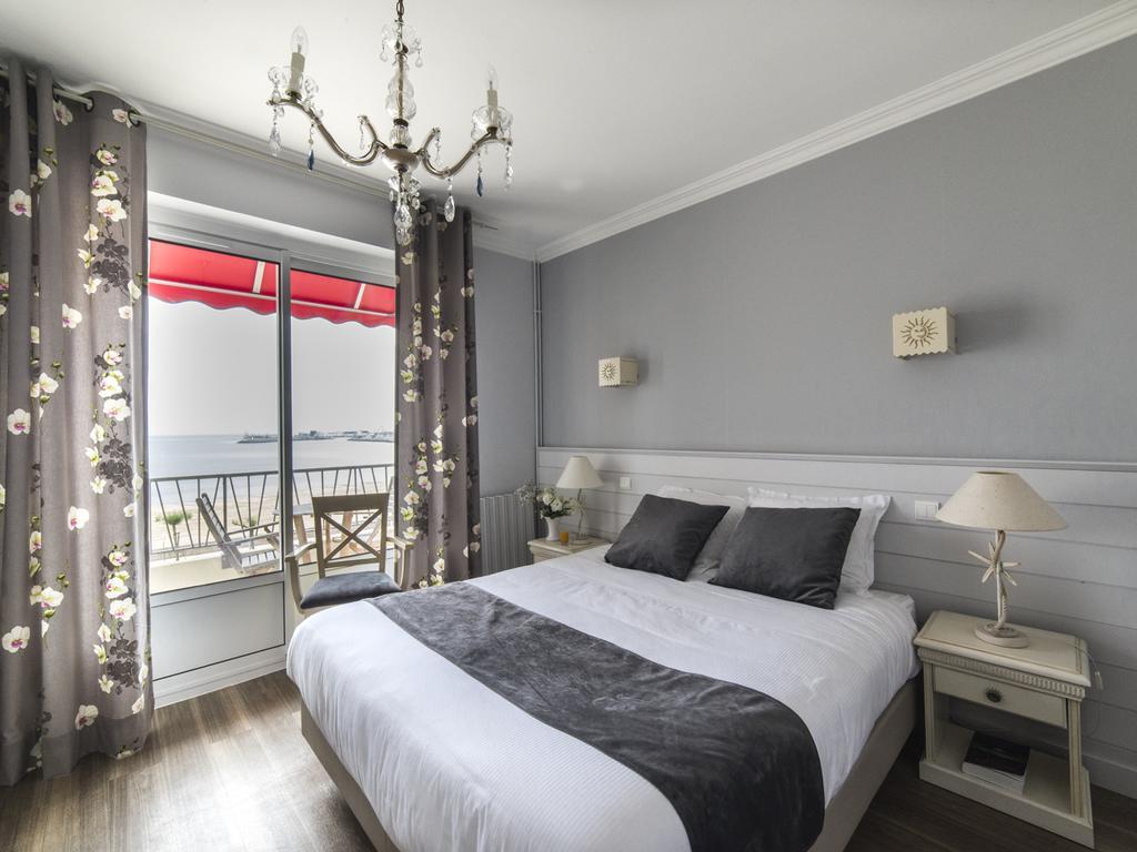 Family Golf Hotel Royan Zewnętrze zdjęcie