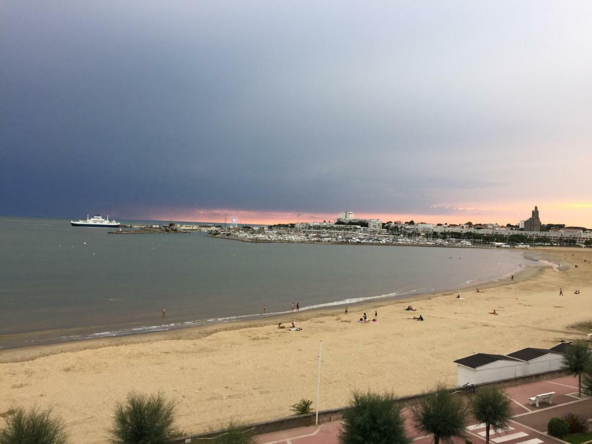Family Golf Hotel Royan Zewnętrze zdjęcie